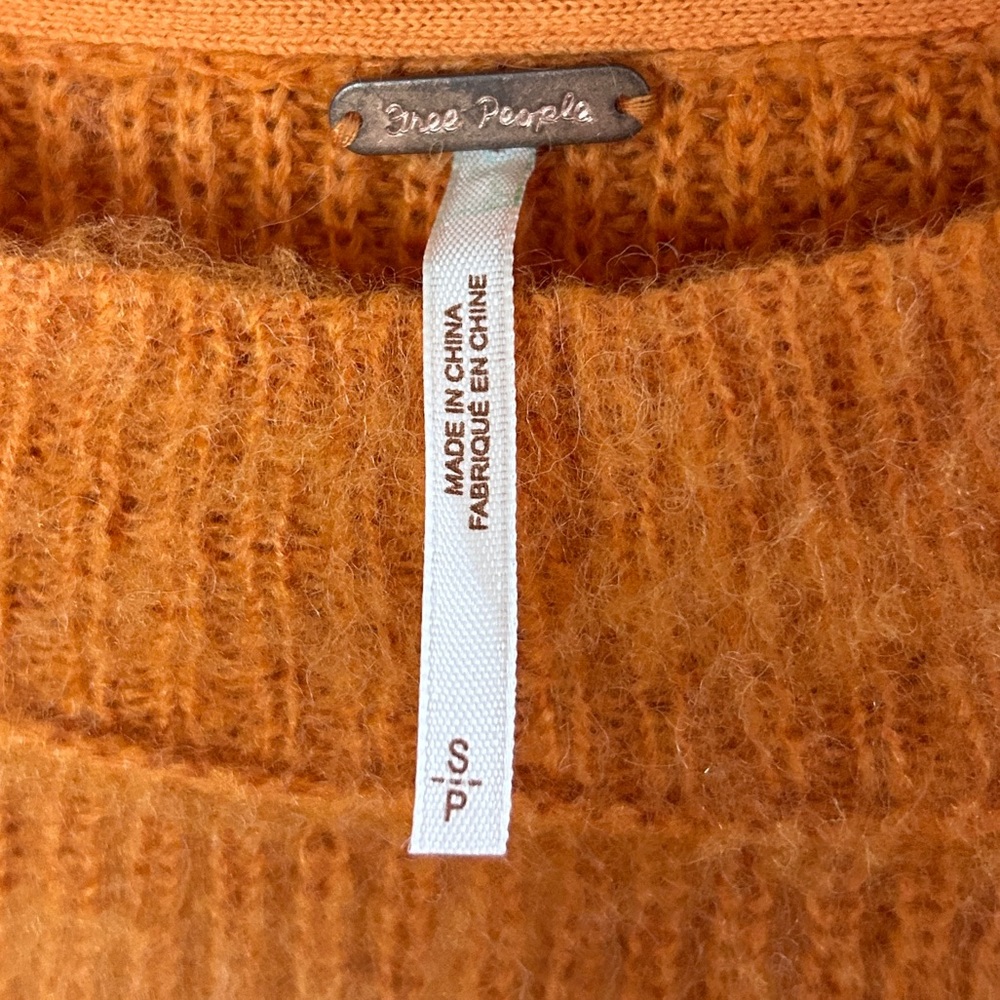 FREE PEOPLE Autumn Sky Pullover Sweater Fluffy Stripe Slouchy Boho Preppy Size S - Picture 2 of 9